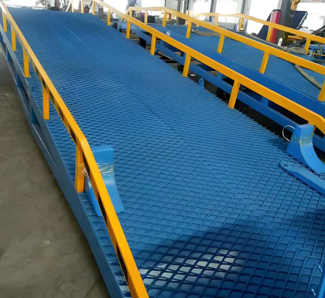 玛多移动式液压登车桥